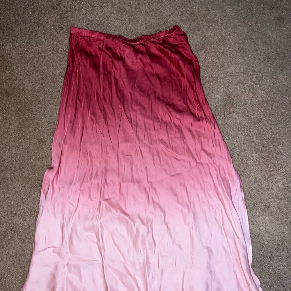 Women's Ombre Pink Silky Skirt